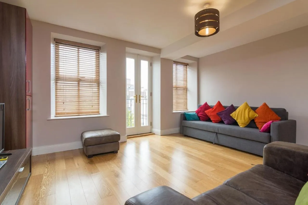 Fitzrovia Mansion Apartments In Belfast'S Cathedral Quarter