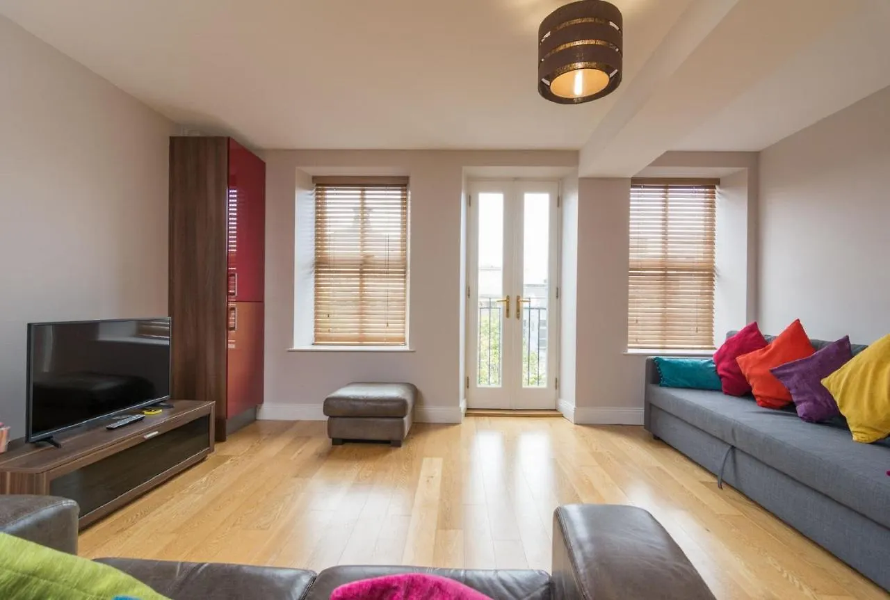 Fitzrovia Mansion Apartments In Belfast'S Cathedral Quarter