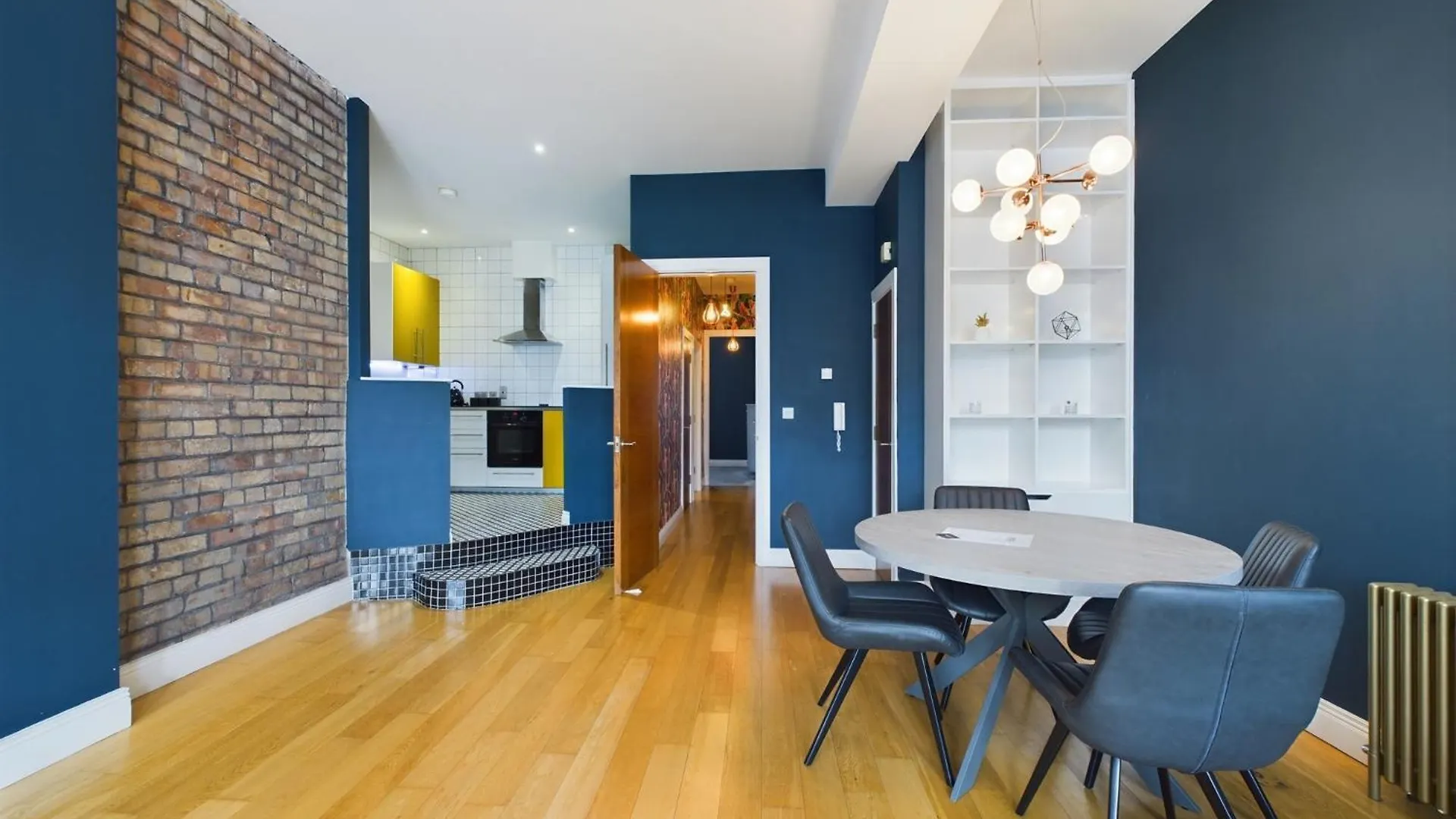 Fitzrovia Mansion Apartments In Belfast'S Cathedral Quarter United Kingdom