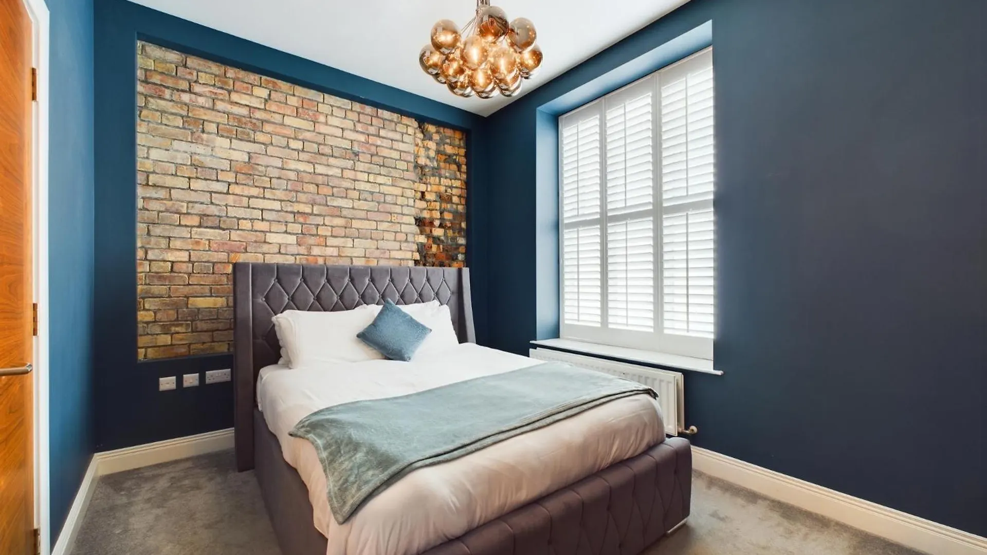 Fitzrovia Mansion Apartments In Belfast'S Cathedral Quarter Belfast